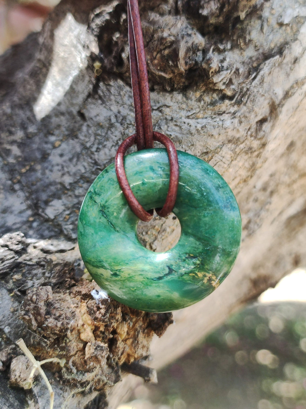 Africa Jade 30mm ~ Edelstein Donut Kette grün Natur Goa HIPPIE Heilstein Kristalle Anhänger Mann Frau Kind Geschenk Er Sie Bruder Schwester