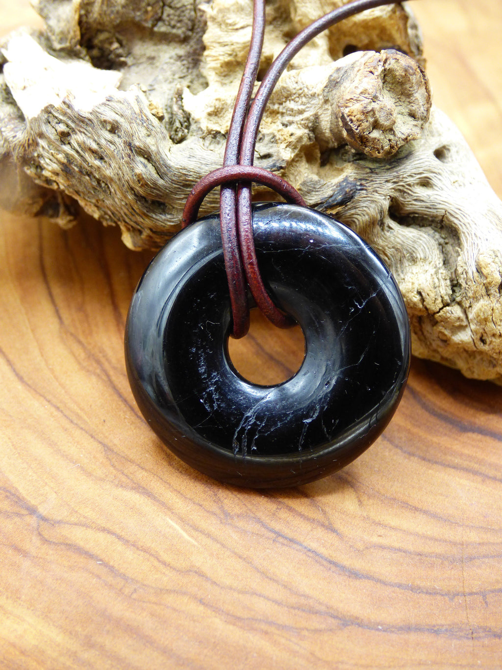 Tourmaline / Schörl ~ Gemstone Necklace ~HIPPIE ~GOA ~Boho ~Tibet ~Ethno ~Nature ~Donut ~Protection Symbol ~Healing Stone