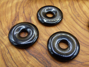 Obsidian schwarz 30mm Donut ~ Edelstein Kette ~HIPPIE ~GOA ~Boho ~Tibet ~Ethno ~Nature ~Donut ~Schutzsymbol ~Heilstein