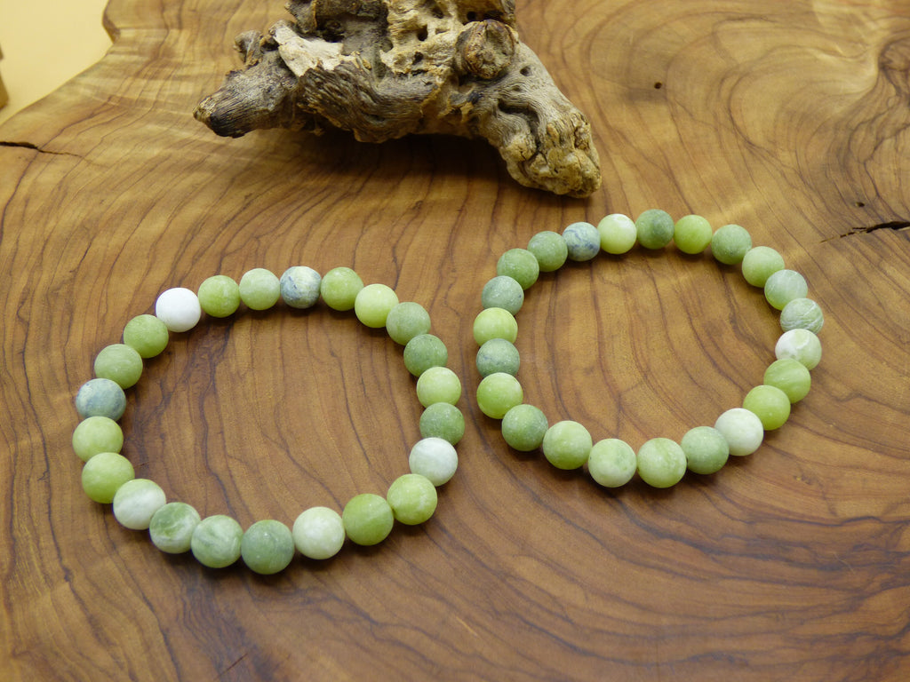 Jade matt lime green ~ Gemstone bracelet stretch ~ GOA ~ Hippie ~Boho ~Ethno ~Indie ~Nature ~Healing stone energy chakra