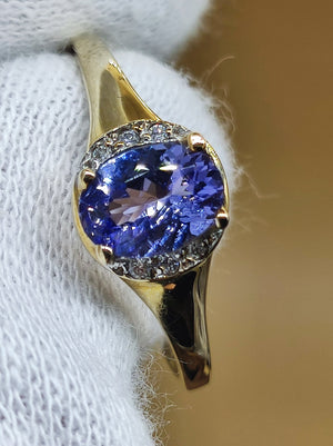 Tansanit AAA + Brillanten (Diamant) - 375 Gelbgold Ring Größe 21 (66) - Edelstein Heilstein Energie Kraft Frau Ring Schmuck Hochwertig Edel