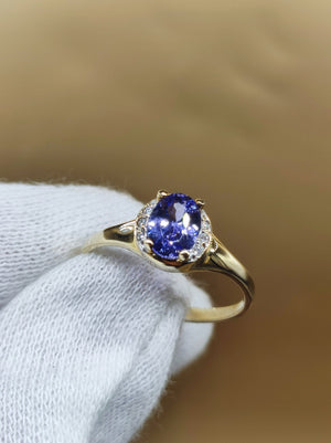 Tansanit AAA + Brillanten (Diamant) - 375 Gelbgold Ring Größe 21 (66) - Edelstein Heilstein Energie Kraft Frau Ring Schmuck Hochwertig Edel