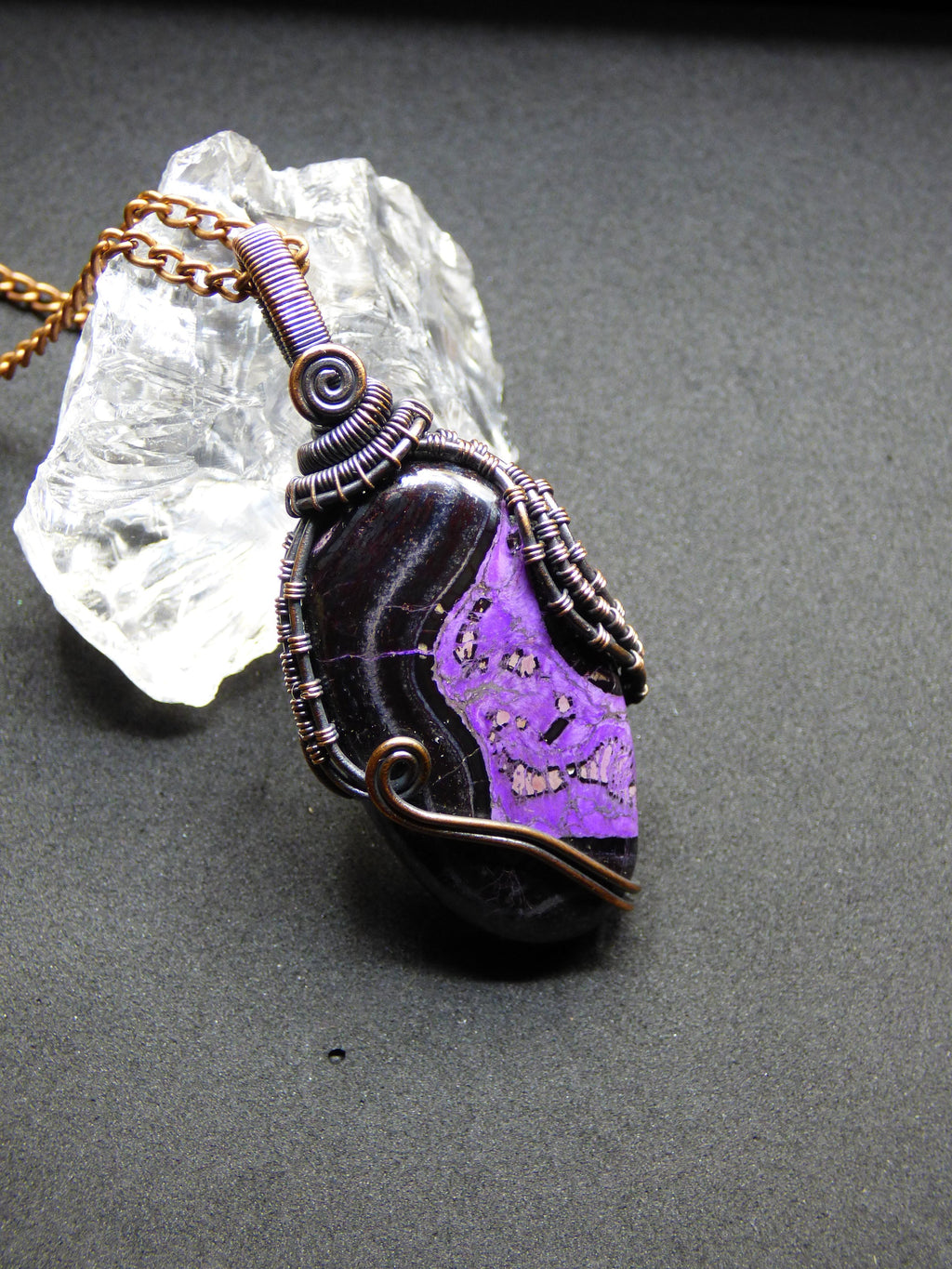 Sugilite Sugilith * ~ Wire ~ * ~ purple gem chain with copper wire ~ HIPPIE ~ GOA ~ Boho ~ Ethno ~ Nature ~ Healing Stone ~ Energy ~ Chakra ~ Spiral