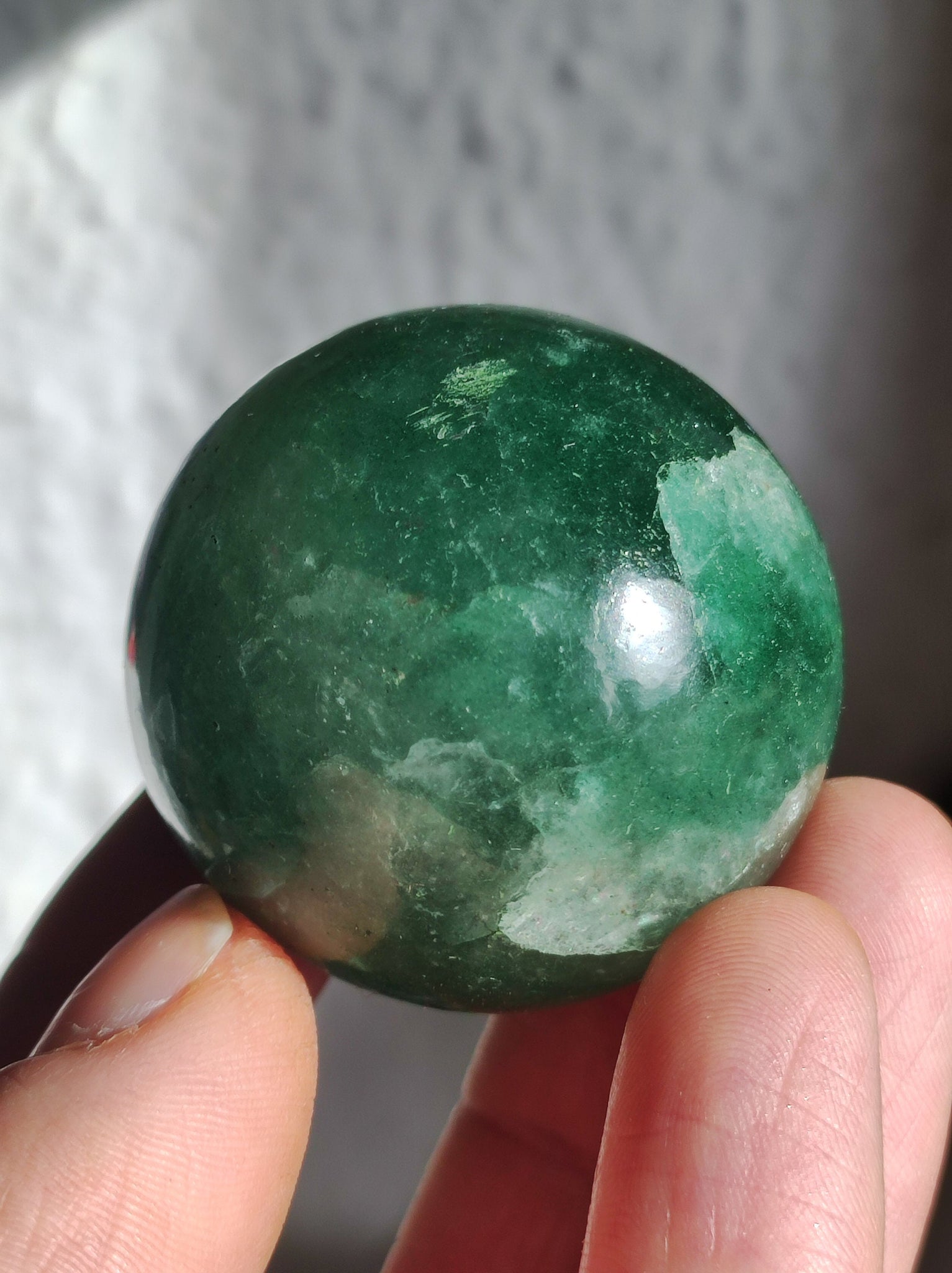 Tanzurine green Emerald Tanzurine Quartz ~ Magische Edelstein Kugel Deko Sphere Crystal Meditation Ethno Heilstein Sammler Rarität Mineral
