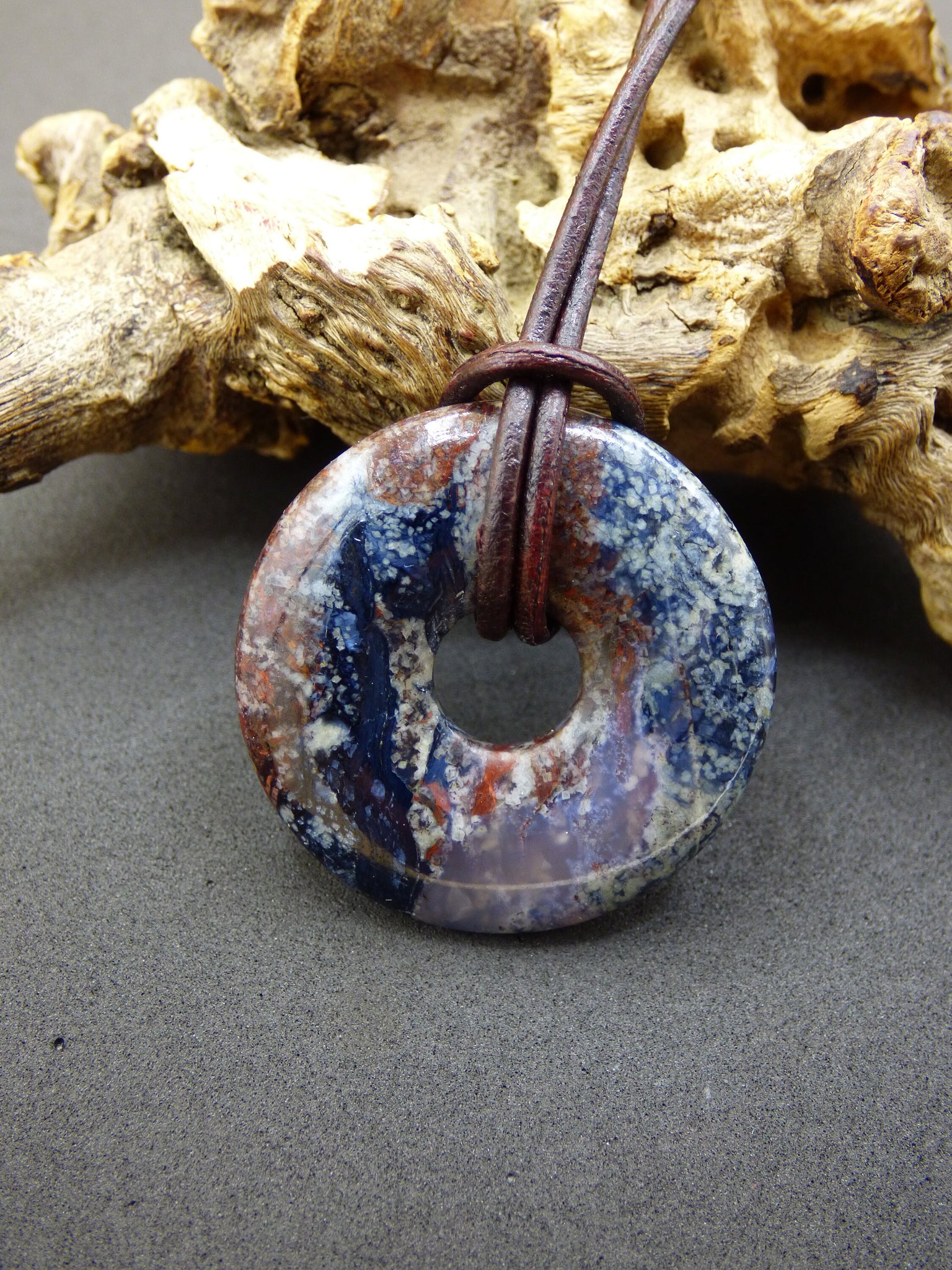 Pietersite blau & rot ~ Edelstein Kette ~HIPPIE ~GOA ~Boho ~Tibet ~Ethno ~Nature ~Donut ~Schutzsymbol ~Rarität