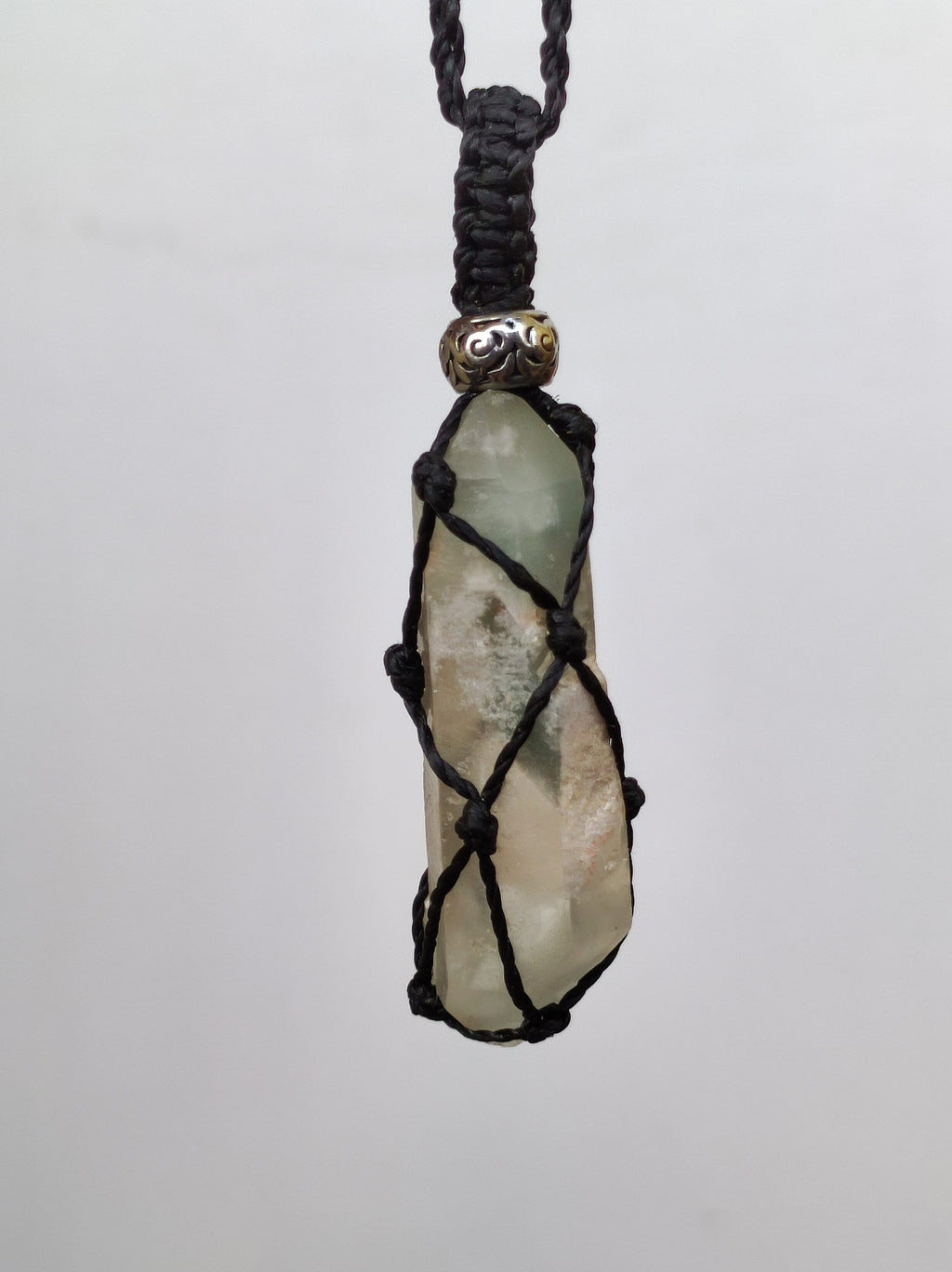 Green Phantom Quartz ~ Macrame Gemstone Necklace ~HIPPIE ~GOA ~Boho ~Ethno ~Nature ~Healing Stone ~raw Mineral Rarity